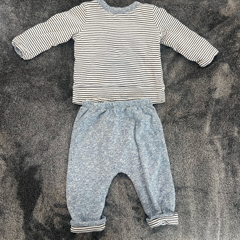 GAP Navy Striped Top and Heather Blue Pants Set